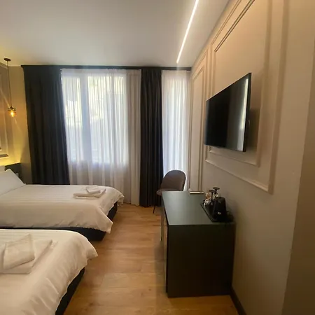 Pensionat Tirana Central Rooms Tirana