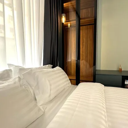 Tirana Central Rooms Гостевой дом Тирана