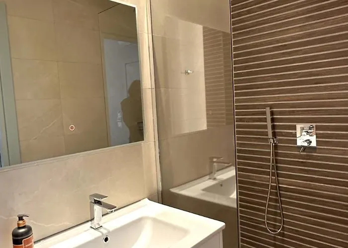 Tirana Central Rooms 3* Tirana