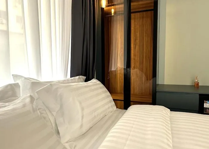 Tirana Central Rooms Gasthof Tirana