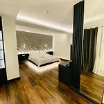 Affittacamere Tirana Central Rooms