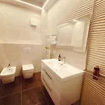 Tirana Central Rooms 3* Tirana