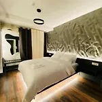 Affittacamere Tirana Central Rooms