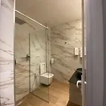Tirana Central Rooms 3*