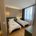 Tirana Central Rooms 3* Tirana