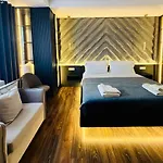 Tirana Central Rooms