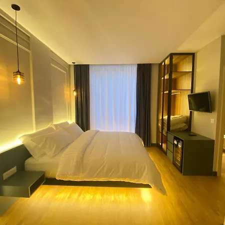 Гостевой дом Tirana Central Rooms