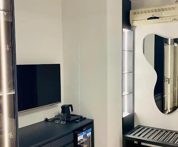 Гостевой дом Tirana Central Rooms