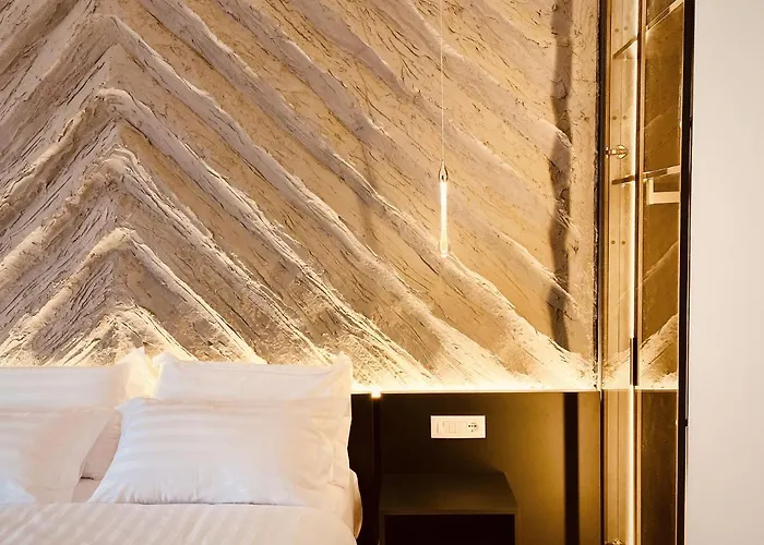 Гостевой дом Tirana Central Rooms Тирана