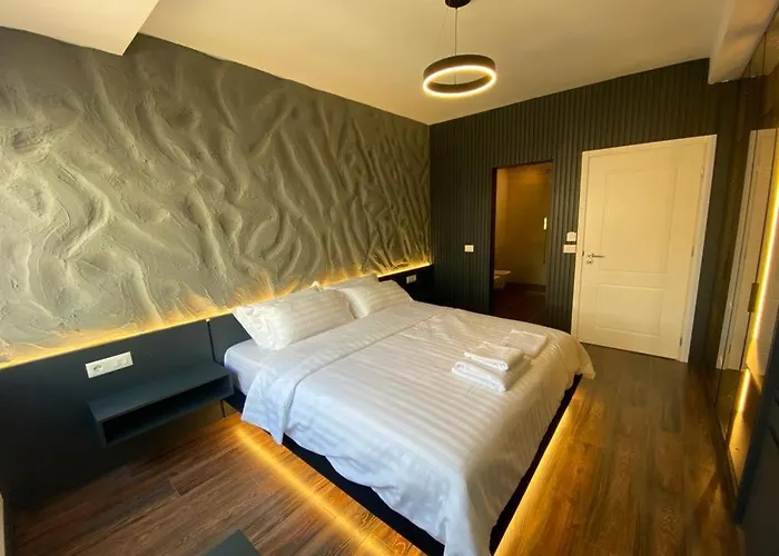 Tirana Central Rooms